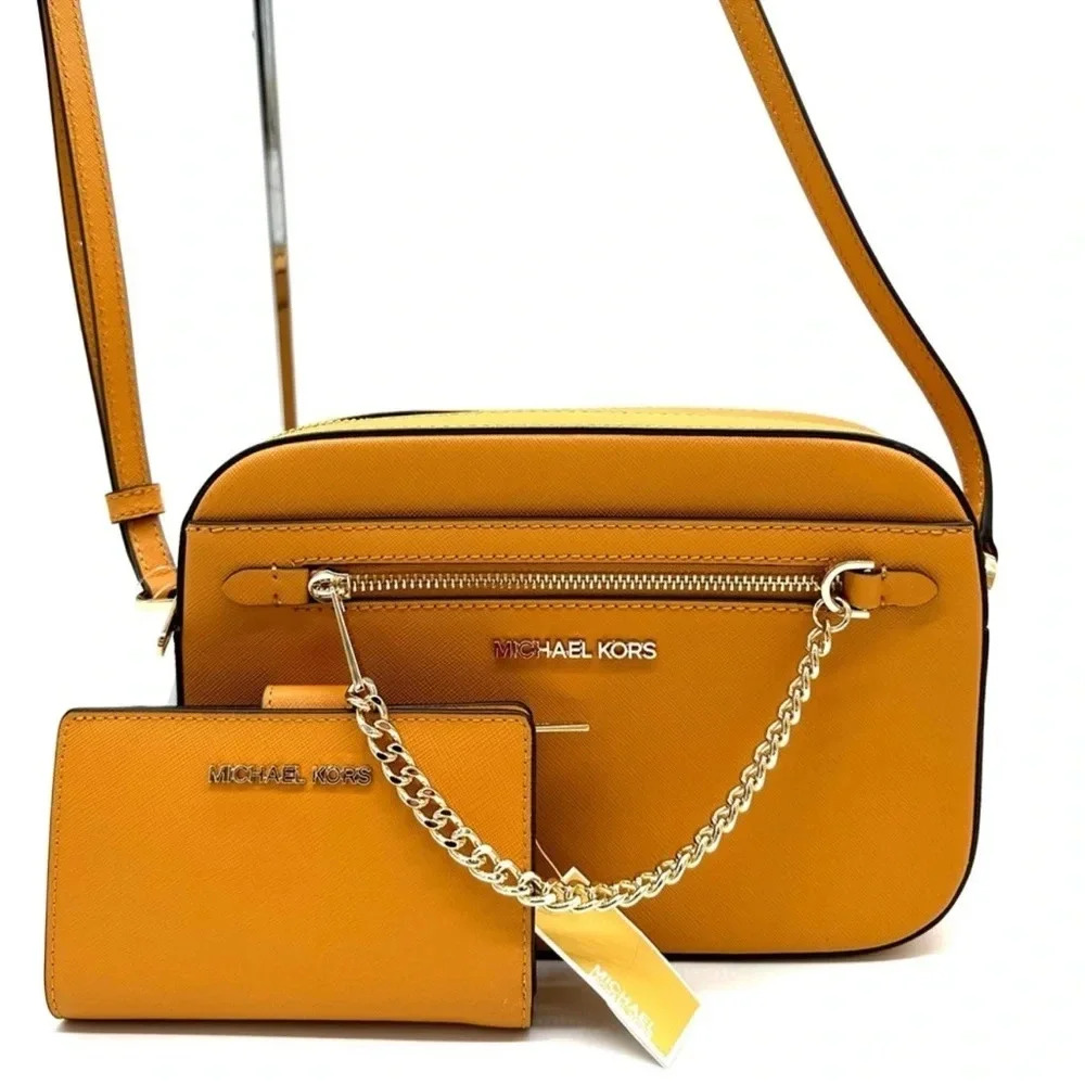 Michael Kors Large EW Crossbody Bag Cider & Medium Bifold Zip Chain Wallet Cider